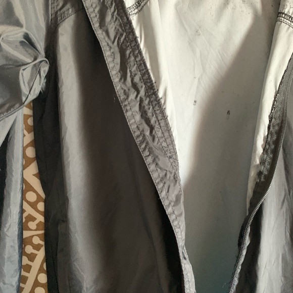 Columbia wind breaker💘 - Picture 5 of 5